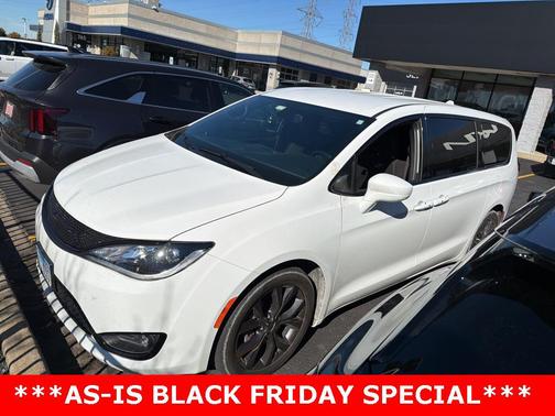 2020 Chrysler Pacifica Touring