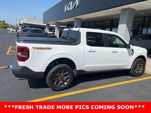 2023 Ford Maverick Lariat