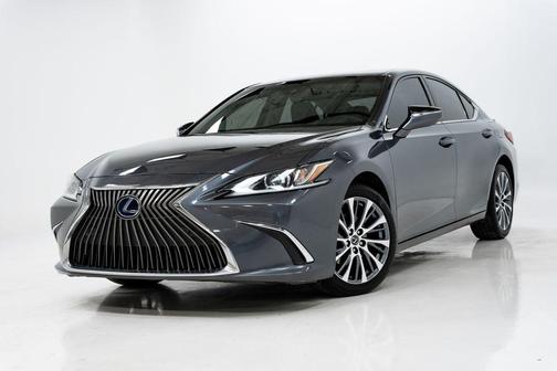 2020 Lexus ES 300h Base