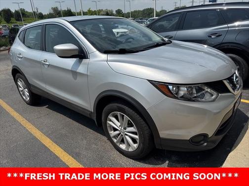 2017 Nissan Rogue Sport S