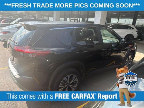 Super Black 2022 Nissan Rogue SV