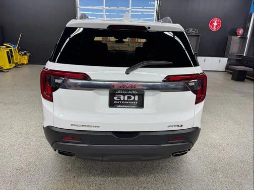 2020 GMC Acadia AWD AT4