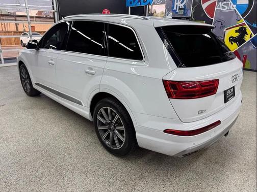 2017 Audi Q7 3.0T Premium