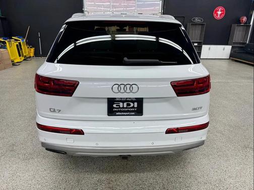 2017 Audi Q7 3.0T Premium