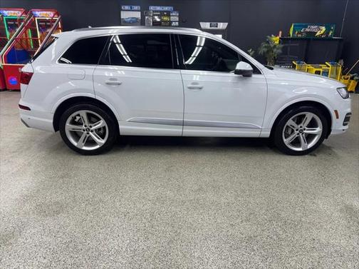 2019 Audi Q7 55 Prestige