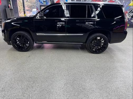 2016 Cadillac Escalade Premium