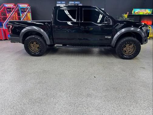 2017 Ford F-150 Raptor