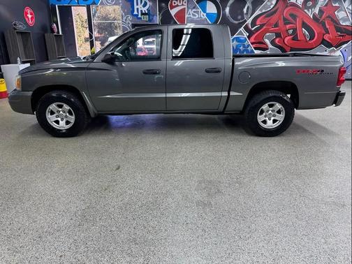 2007 Dodge Dakota SLT Quad Cab