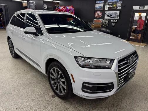 2017 Audi Q7 3.0T Premium