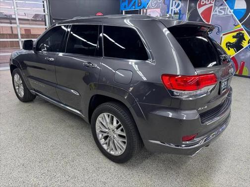 2017 Jeep Grand Cherokee Summit