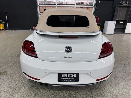 2019 Volkswagen Beetle 2.0T S