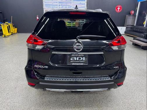 2017 Nissan Rogue S