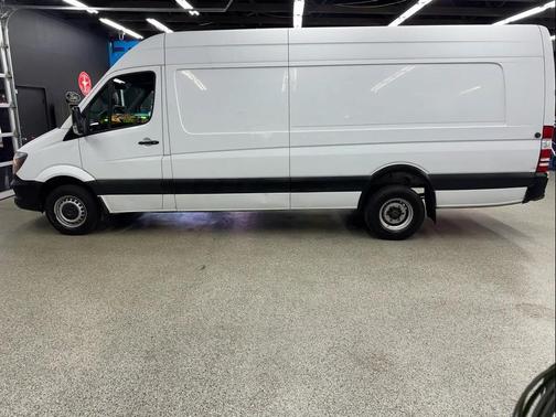 2017 Mercedes-Benz Sprinter 3500 High Roof V6