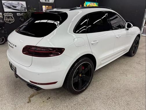 2017 Porsche Macan GTS