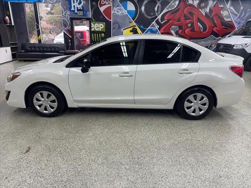 2015 Subaru Impreza 2.0i