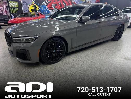 Gray 2020 BMW 750 i xDrive