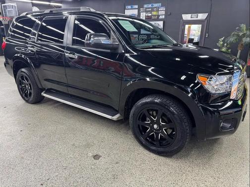 2017 Toyota Sequoia Platinum