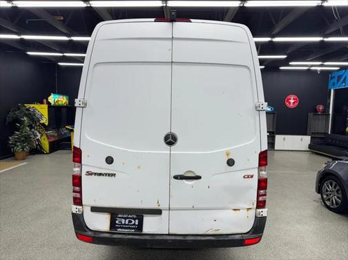2010 Mercedes-Benz Sprinter 2500 High Roof