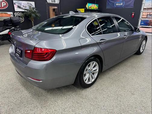 Gray 2016 BMW 528 xDrive