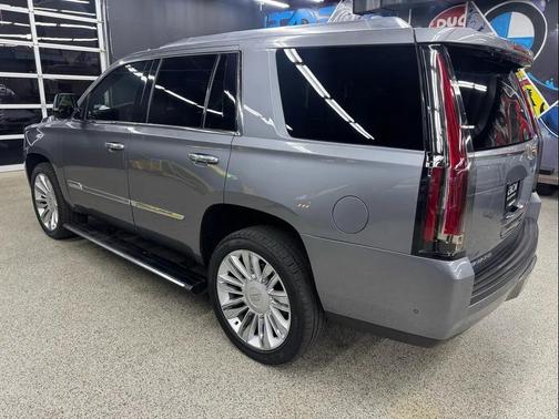 2018 Cadillac Escalade Premium Luxury