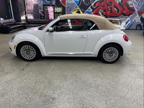 2015 Volkswagen Beetle 1.8T
