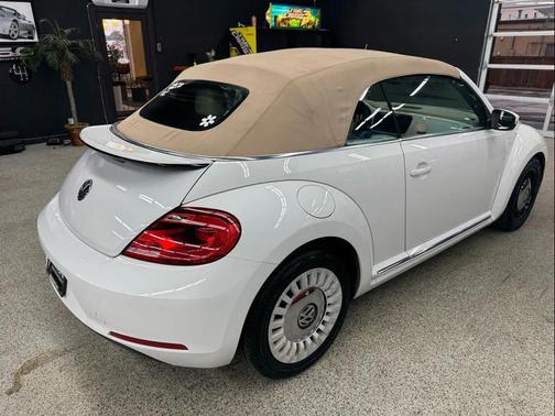 2015 Volkswagen Beetle 1.8T