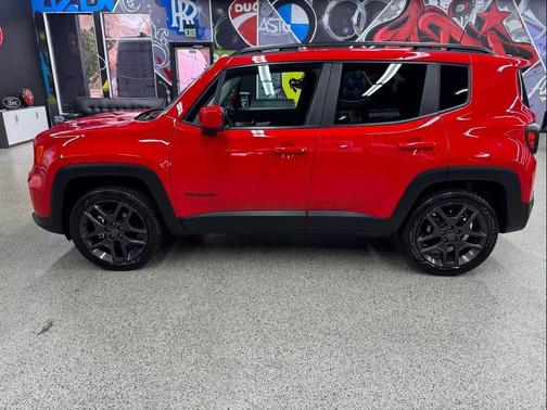 2022 Jeep Renegade (RED) Edition 4x4