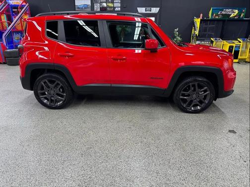 2022 Jeep Renegade (RED) Edition 4x4