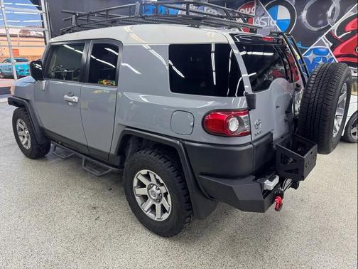 2014 Toyota FJ Cruiser Base