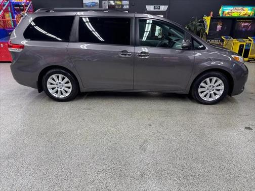 2013 Toyota Sienna Limited