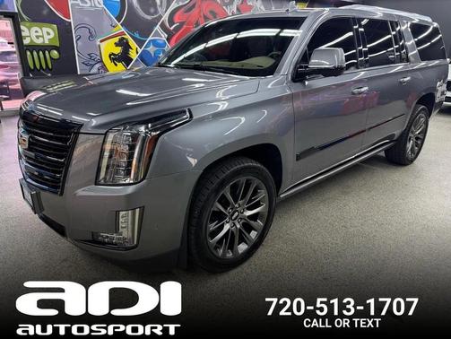 2019 Cadillac Escalade ESV Platinum