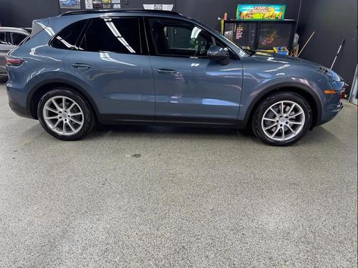 2019 Porsche Cayenne S