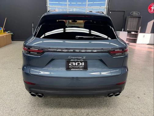 2019 Porsche Cayenne S