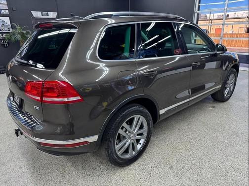 2015 Volkswagen Touareg TDI Lux