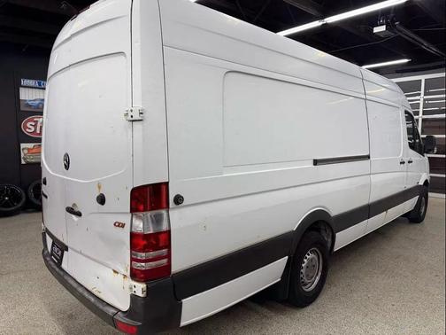 2010 Mercedes-Benz Sprinter 2500 High Roof