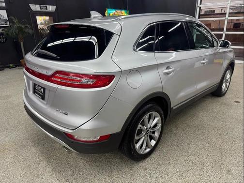 2015 Lincoln MKC Base
