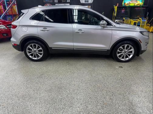 2015 Lincoln MKC Base