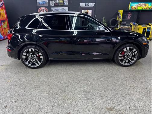 Black 2018 Audi SQ5 3.0T Prestige
