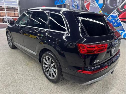 2017 Audi Q7 3.0T Premium