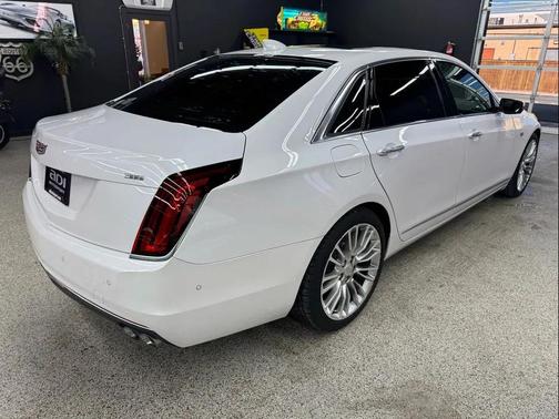 2017 Cadillac CT6 3.6L Luxury