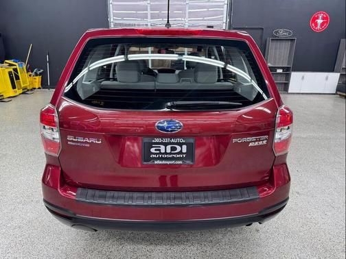 2014 Subaru Forester 2.5i