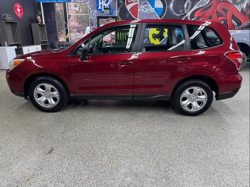 2014 Subaru Forester 2.5i