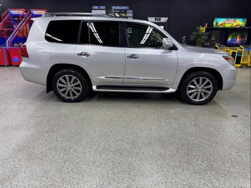 2010 Lexus LX 570 Base