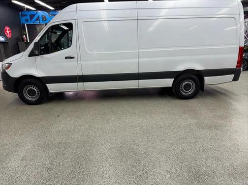 2020 Mercedes-Benz Sprinter 2500 High Roof