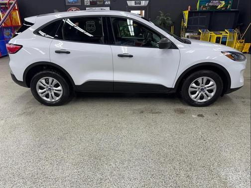 2022 Ford Escape S