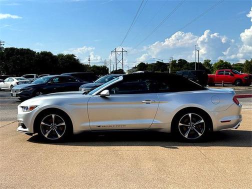 2016 Ford Mustang V6