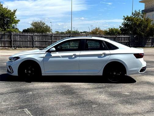 2026 Volkswagen Jetta 1.4T SE