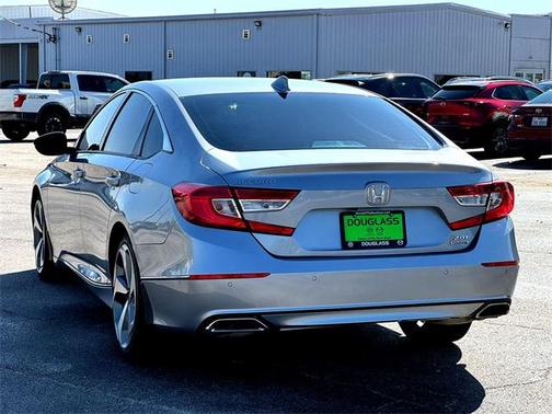 2019 Honda Accord Touring 2.0T