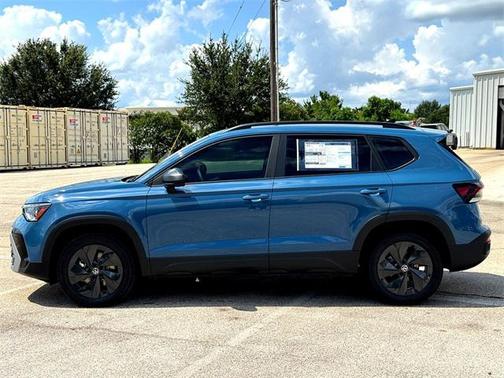 2025 Volkswagen Taos 1.5T S