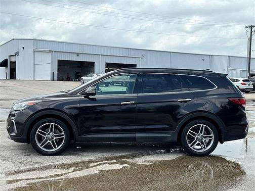 2017 Hyundai SANTA FE SE Ultimate